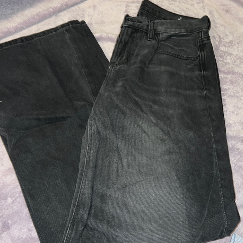 Low rise skater jean
